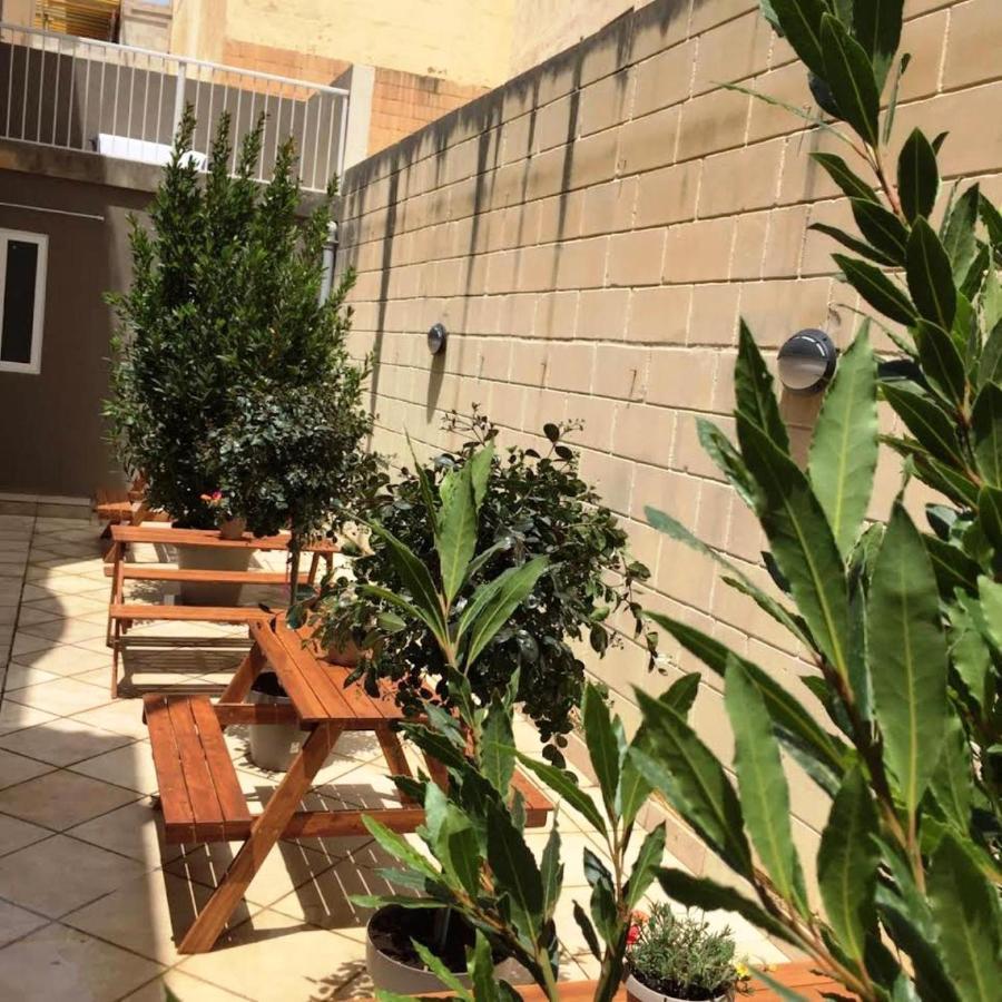 Villa Arjuza - Private Self Catering Bedrooms With Bathroom Is-Swieqi Exterior foto